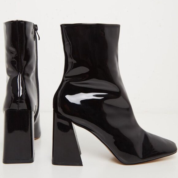 PrettyLittleThing Shoes - PrettyLittleThing Black Square Toe Ankle Boots